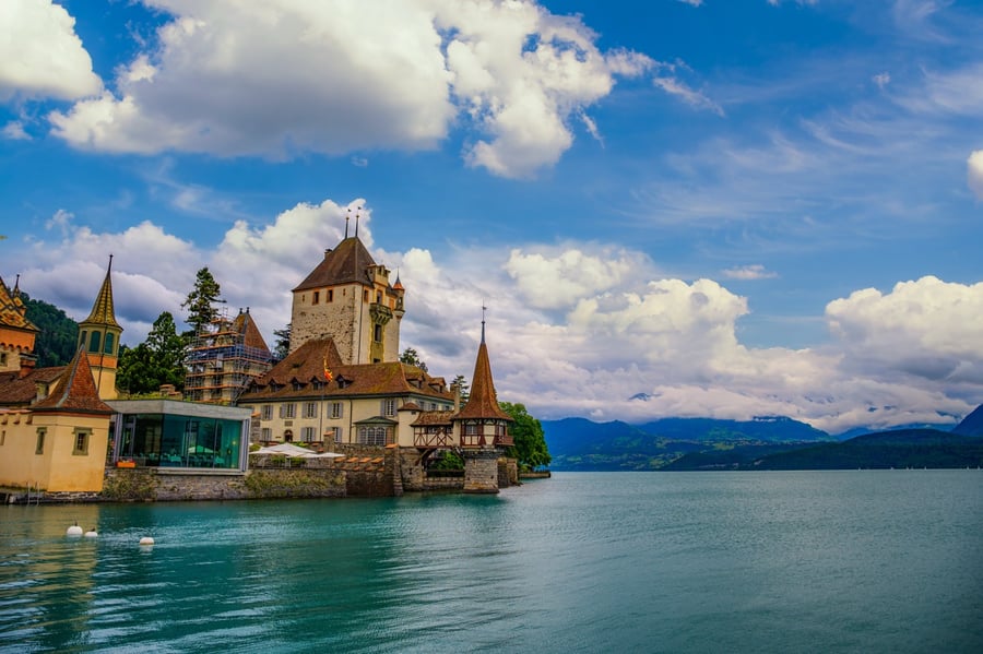 Zámek Oberhofen am Thunersee