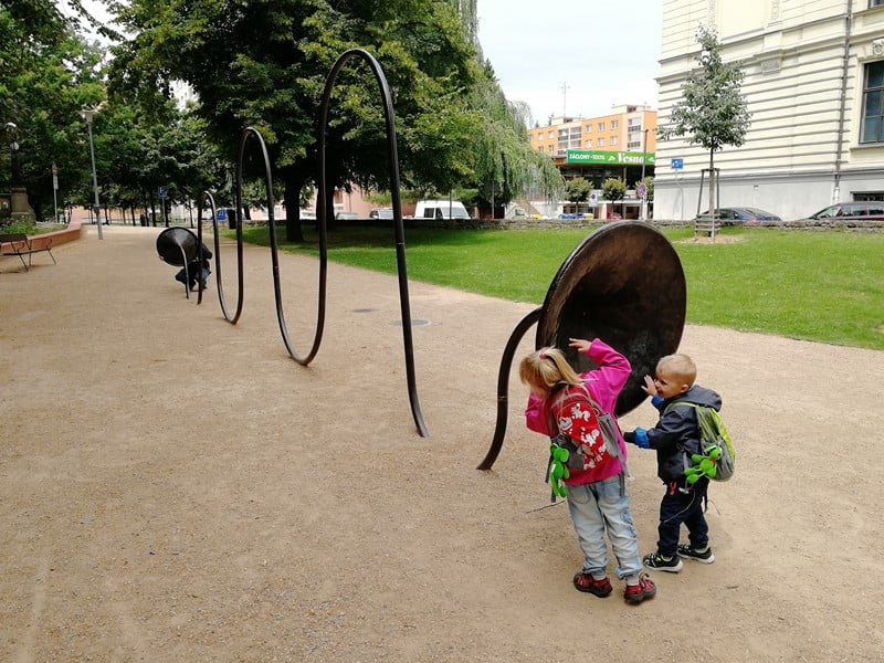 Litomyšl - netradiční hřiště - ulice Vodní valy