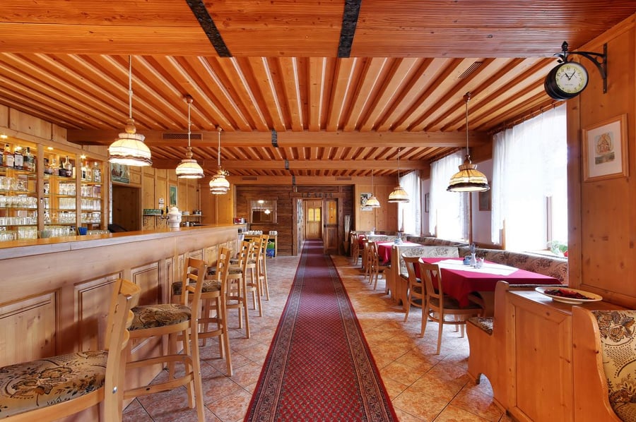Restaurace Stará Škola Sloup v Moravském krasu