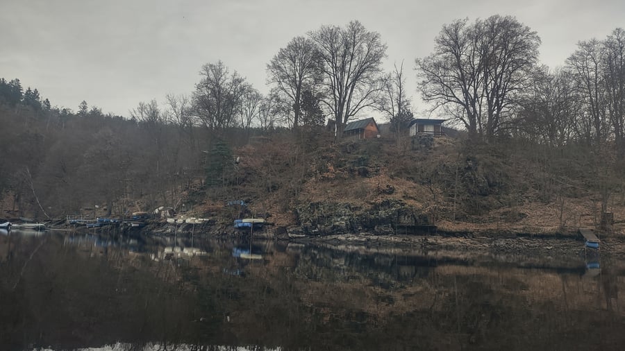 Mastník, přítok Vltavy (Slapy, N. Živohošť)