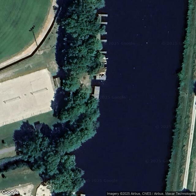 Vltava z relaxareálu Hluboká n. Vltavou