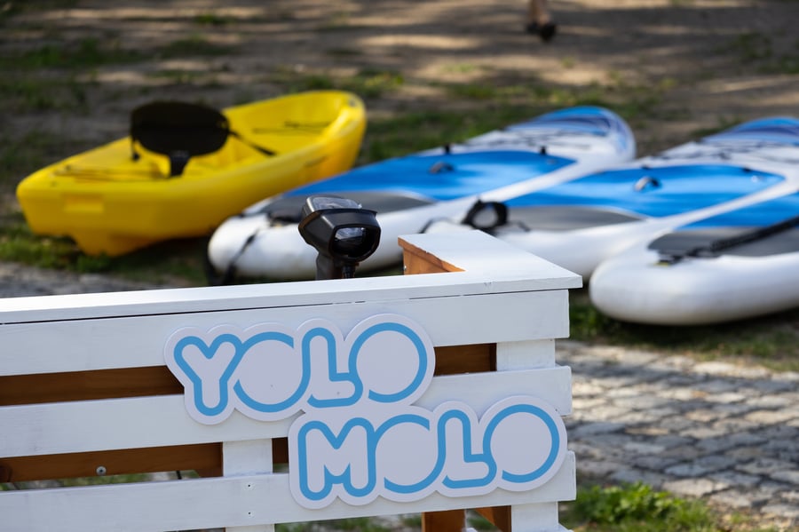 Yolo Molo Holešovice