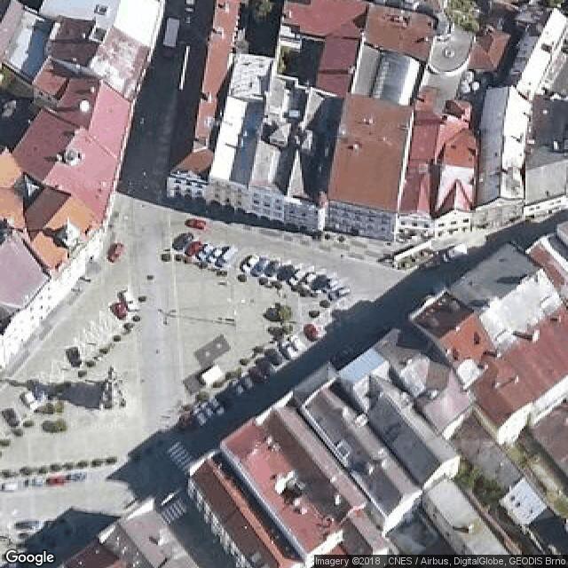 náměstí Míru 140- pobočka ČSOB a Poštovní spořitelny - Jindřichův Hradec