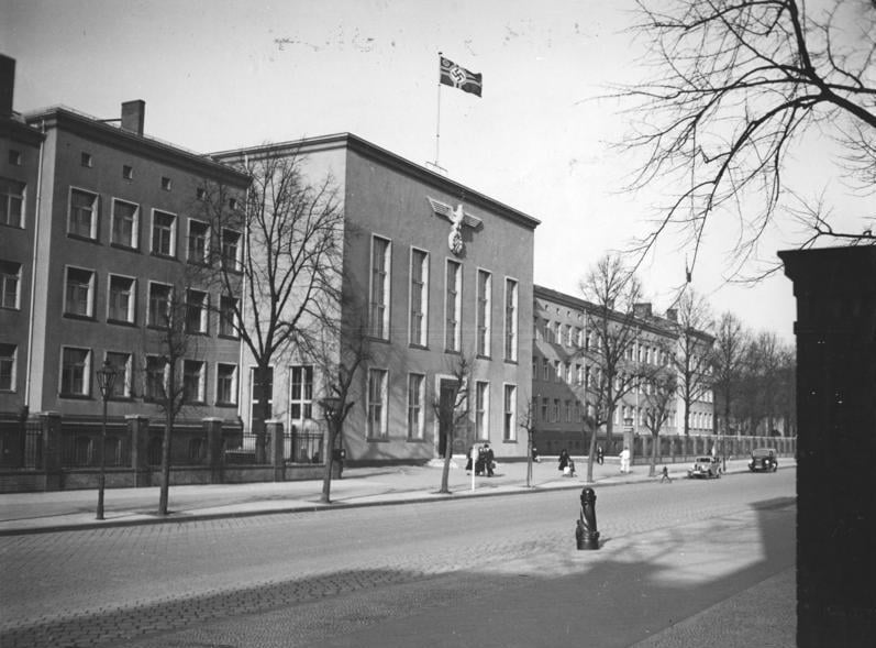 The War Academy (former Prussian War Academy)