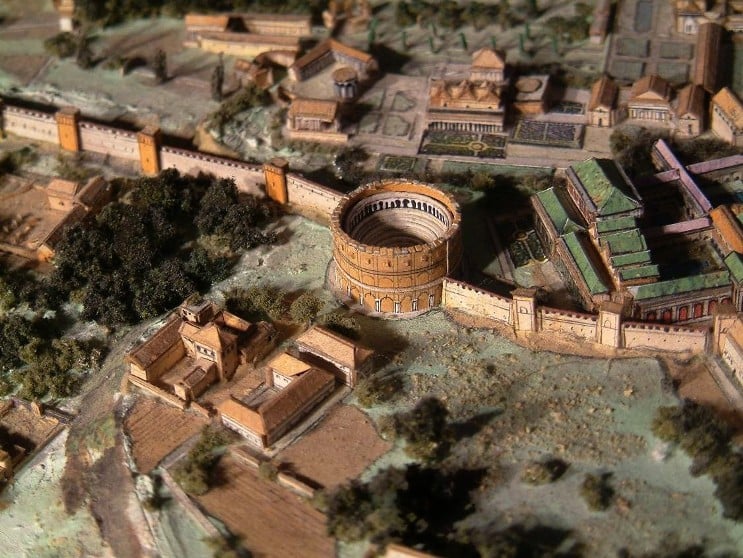 Amphitheatrum Castrense