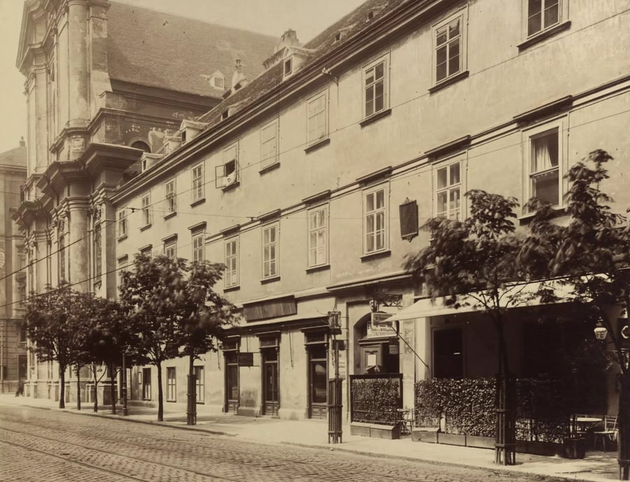 Beethoven's Final Residence and Death Place, Schwarzspanierstraße 15