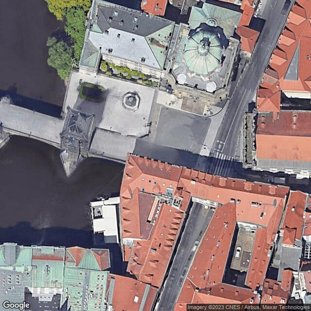 Křižovnické náměstí