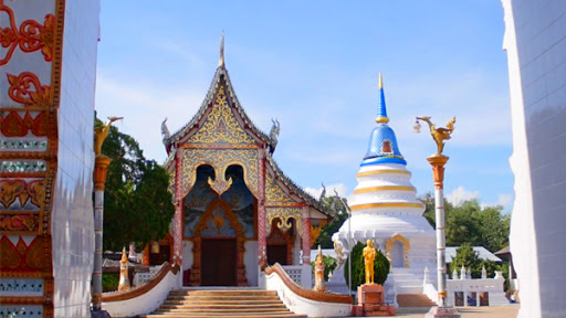 กลุ่มหัตถกรรมทอตุง วัดเชียงยืน