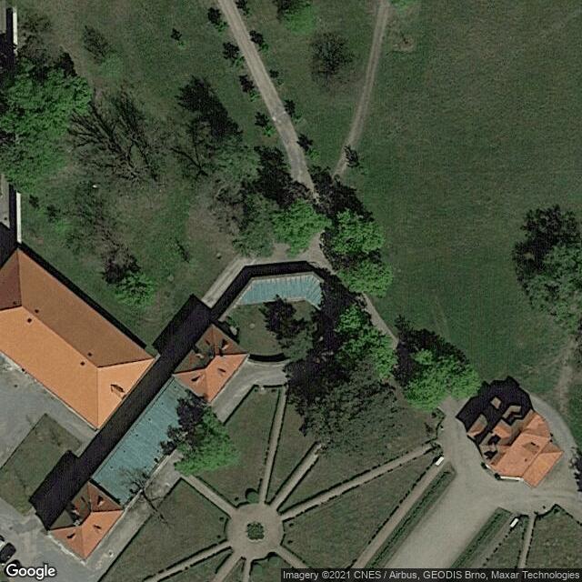 WC zámecká zahrada Mnichovo Hradiště