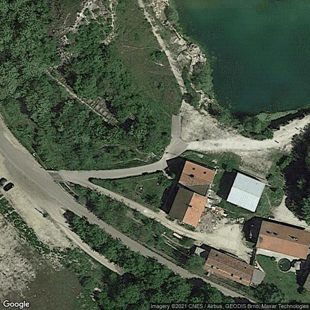 Zatopený lom Janičův vrch u Mikulova