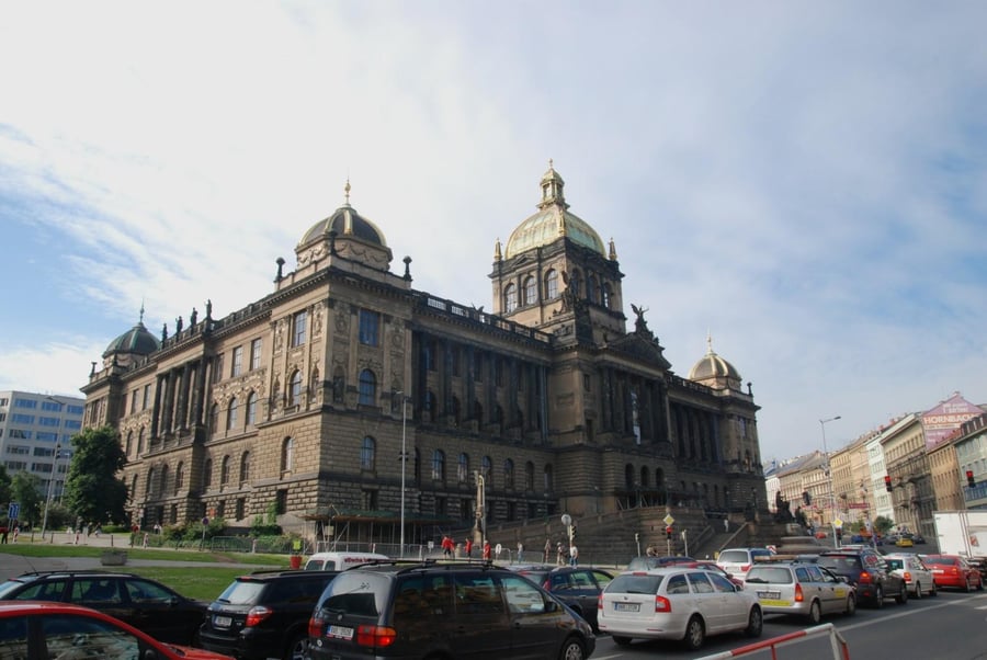 Muzeum - popis stanice metra trasy A a přestup (Praha)