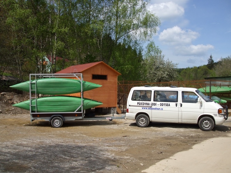 Půjčovna lodí a raftů Odyseatour