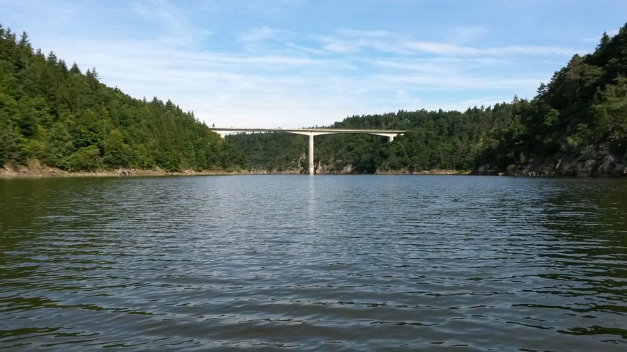Zvíkovský most