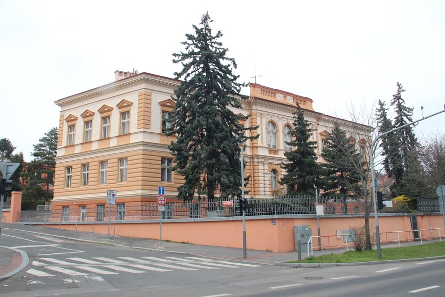 Základní škola Praha 5 - Smíchov, Podbělohorská