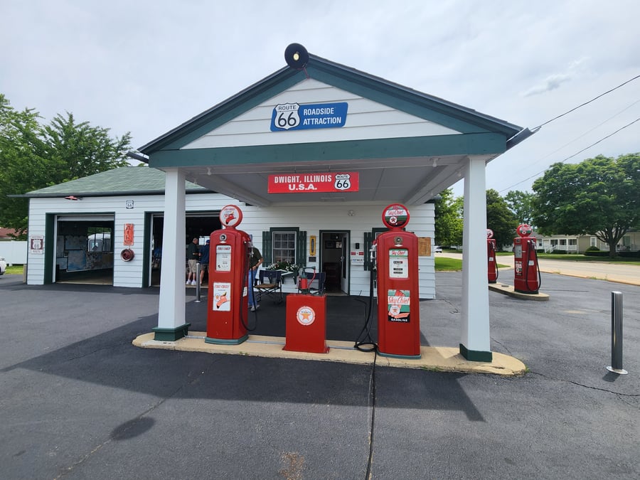 Ambler's Texaco Gas Station IL