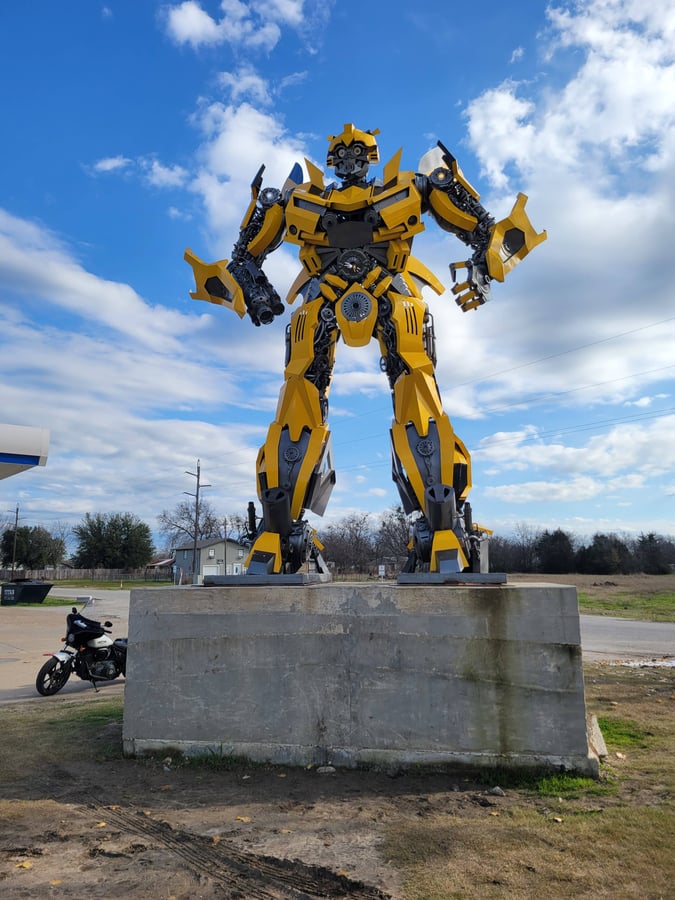 Bumble Bee Transformer Statue TX