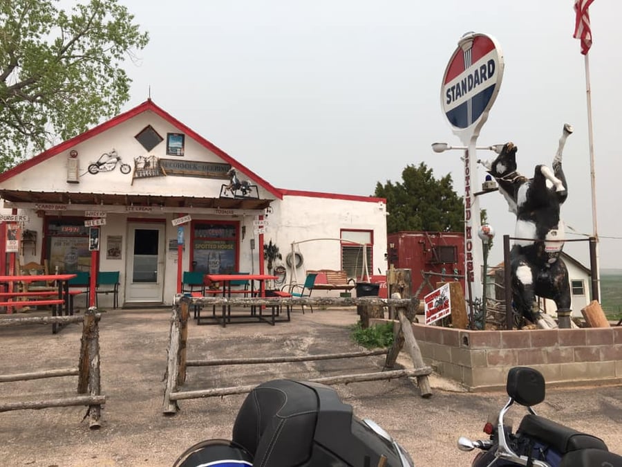 Spotted Horse Store WY