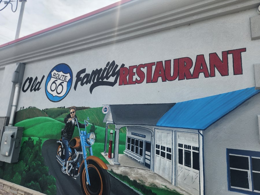 Old Route 66 Family Restaurant IL
