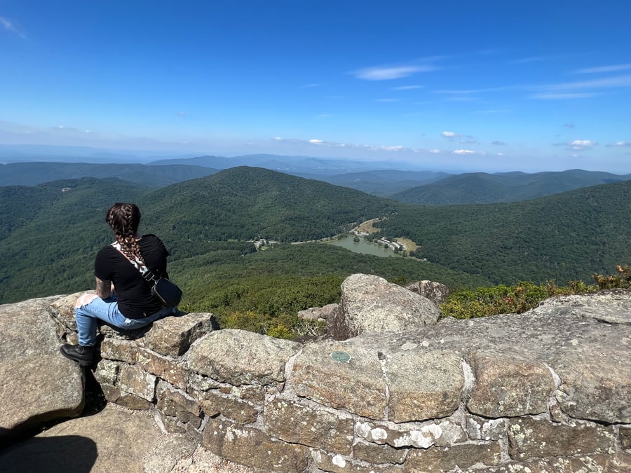 Peaks of Otter Visitor Center VA