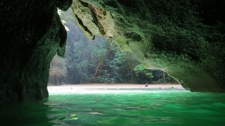 Emerald Cave - Lagoon