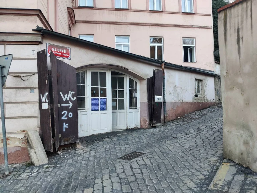 Veřejné WC - Na Opyši