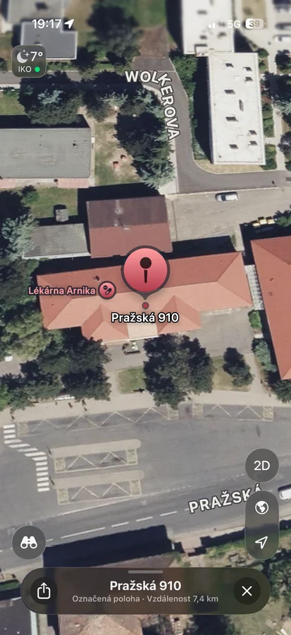 veřejné wc vedle cukrárny