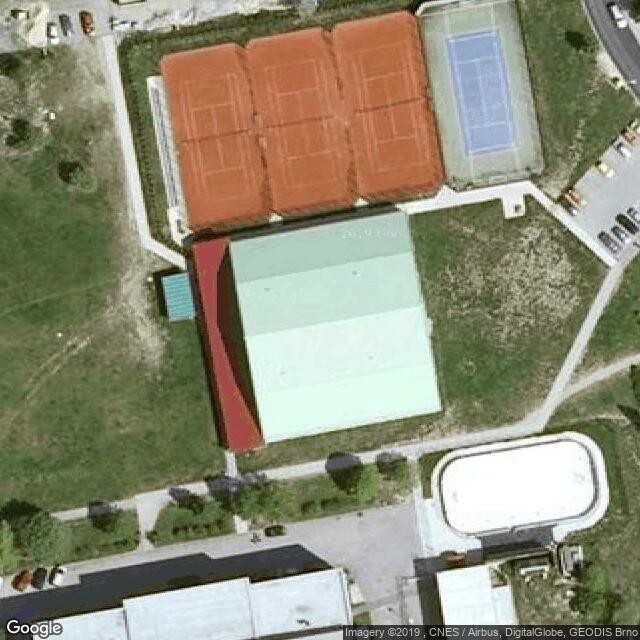 Tenis aréna