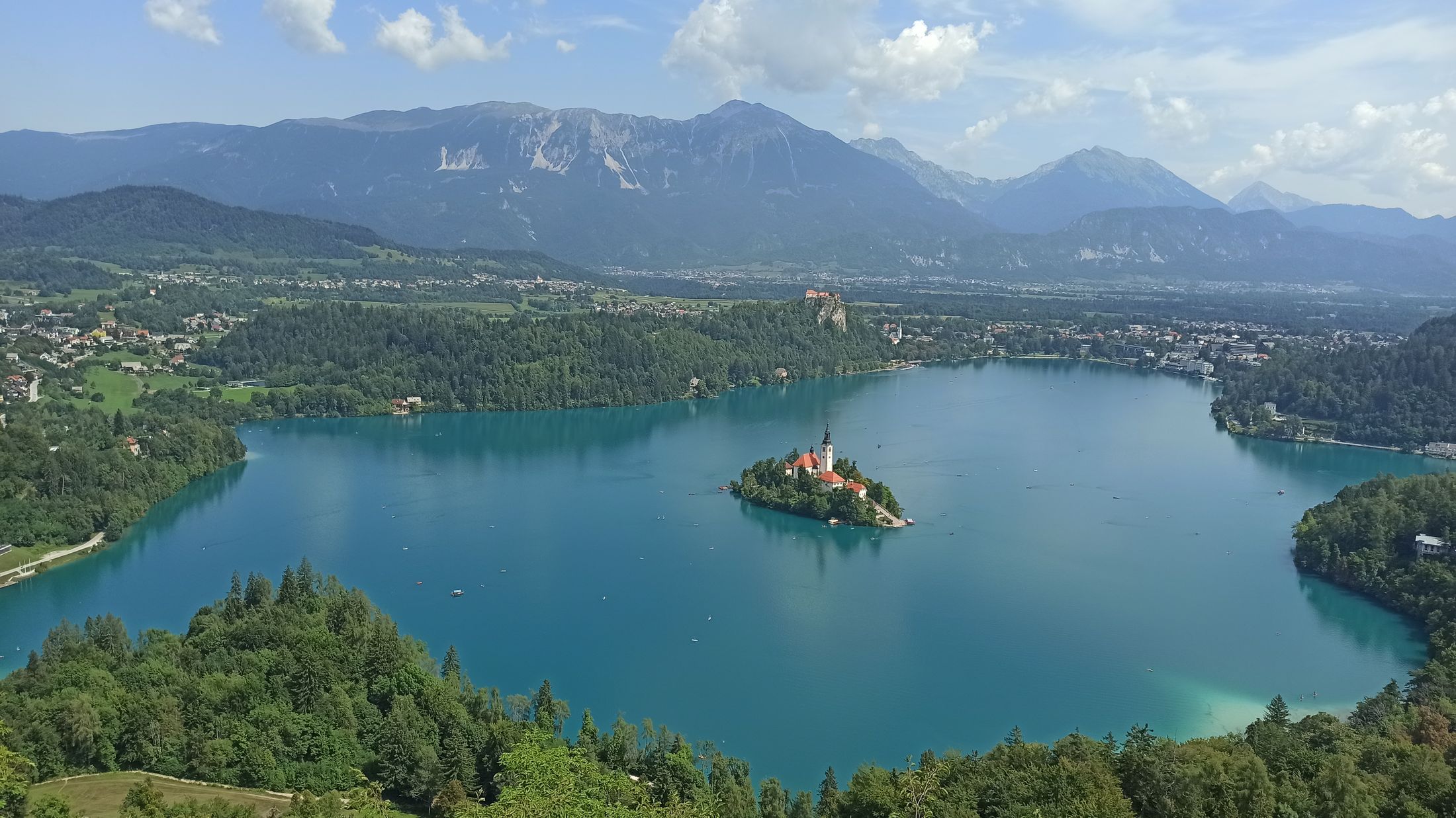 Přístup do jezera Bled, Slovinsko