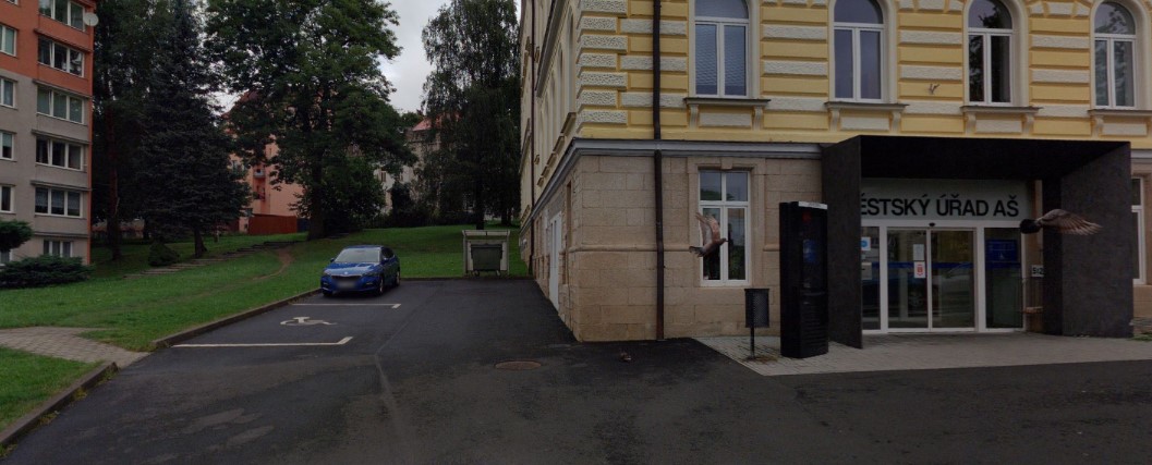 Parkoviště u Městského úřadu, Kamenná ul., Aš