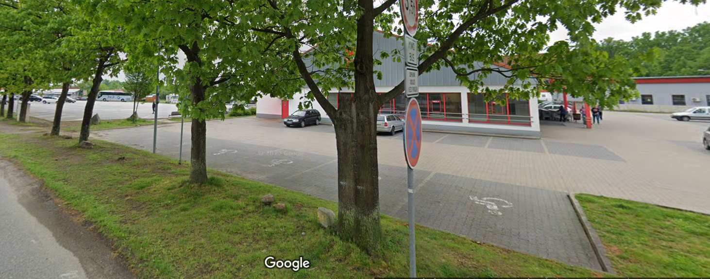Parkoviště Penny Market Hluboká nad Vltavou 