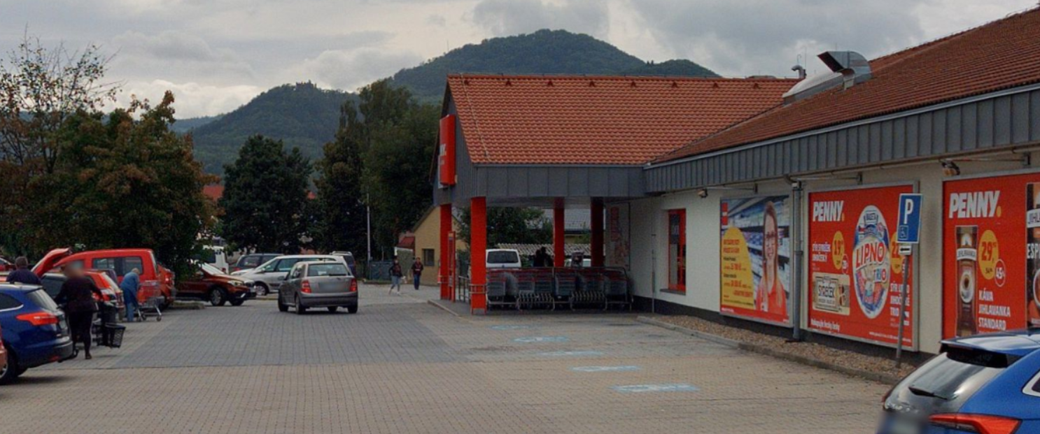Parkoviště Penny Market, Osvobozená ul., Klášterec nad Ohří - Miřetice u Klášterce nad Ohří