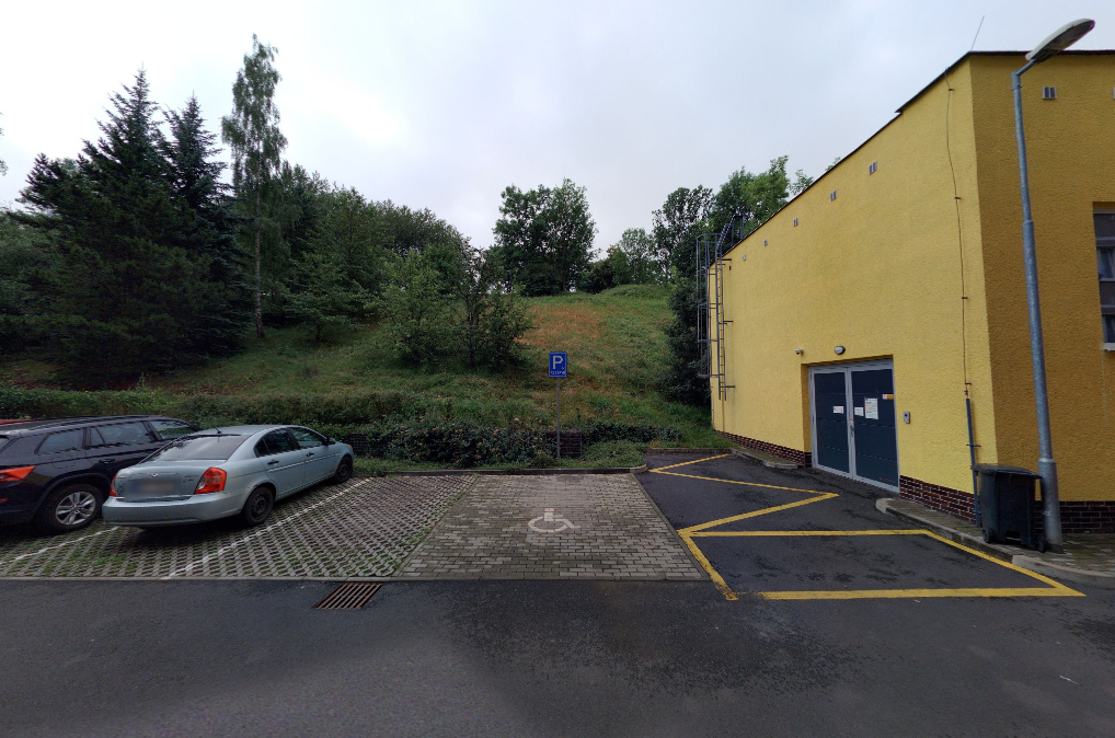 Parkoviště Lidická ul., Ostrov 
