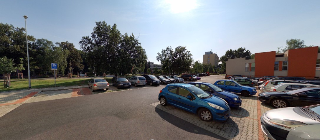 Parkoviště nemocnice, Pražská ul., Mělník