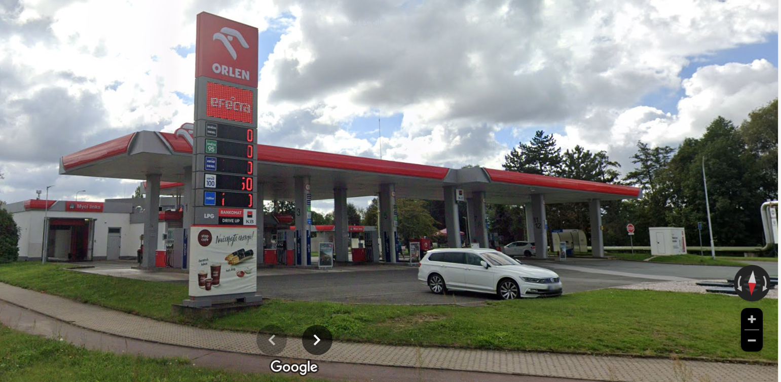 ORLEN Koutníkova ul., Hradec Králové