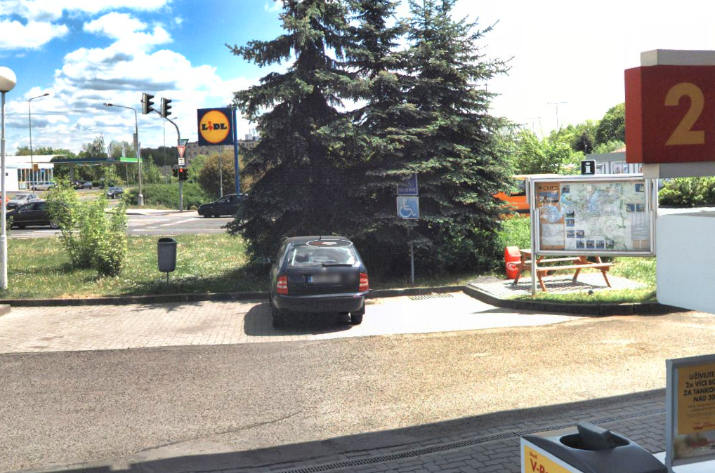 Parkoviště Ašská ul., Cheb
