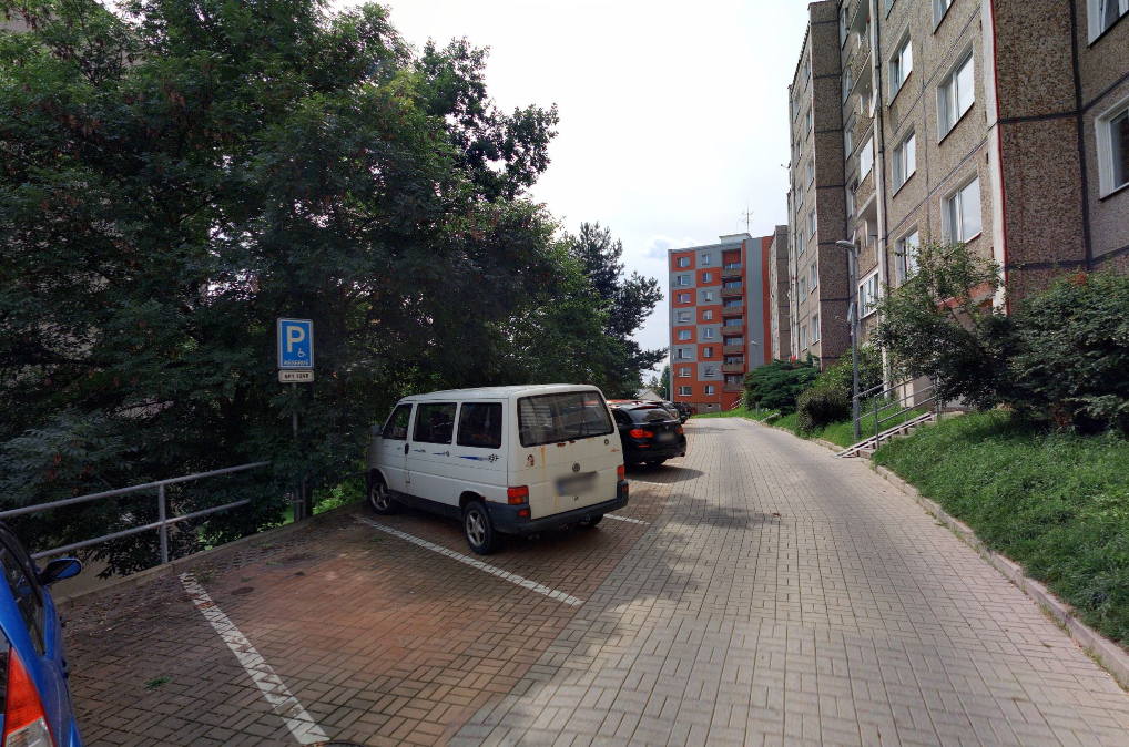 Parkoviště Malé nám., Cheb 