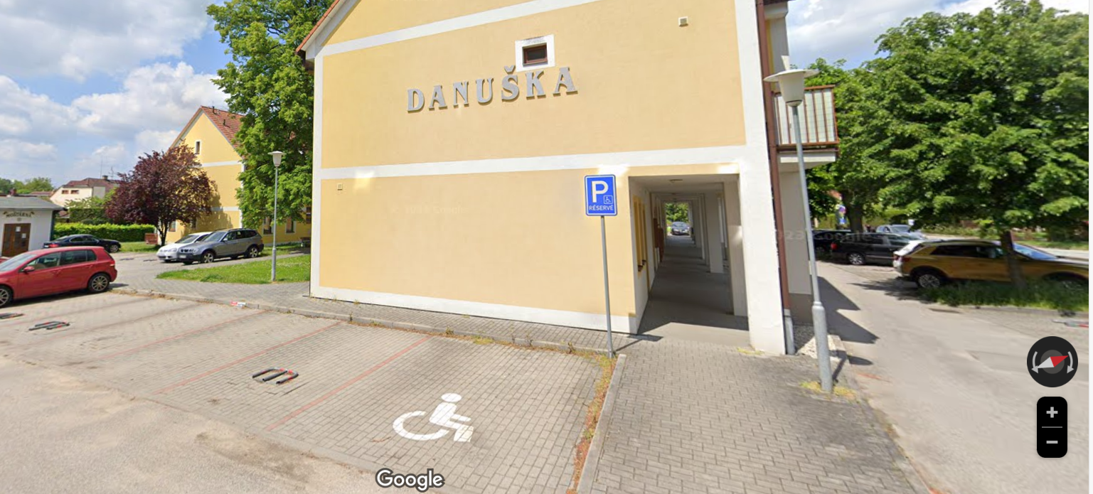 Parkoviště Lázeňská ul. Dobrá Voda u Českých Budějovic 