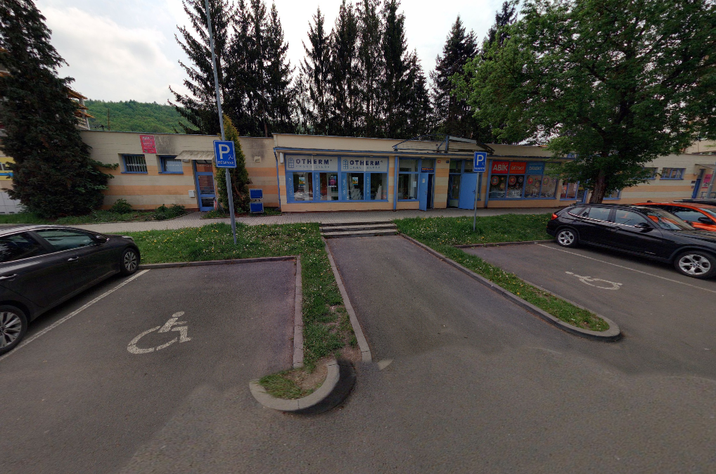 Parkoviště Poštovní ul., Karlovy Vary 