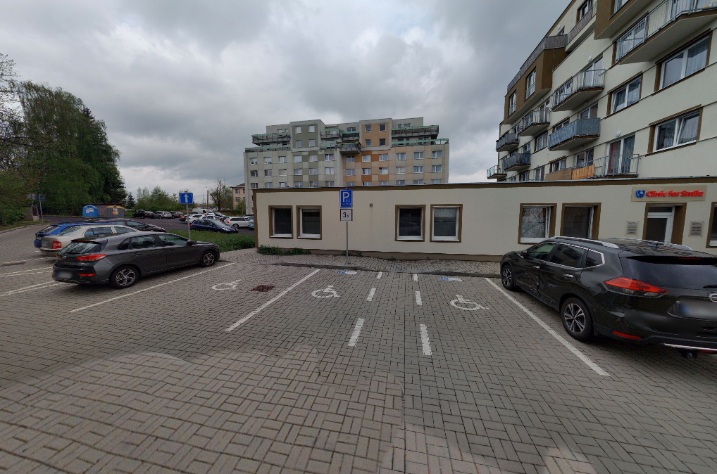 Parkoviště Dubová ul., Karlovy Vary – Bohatice 
