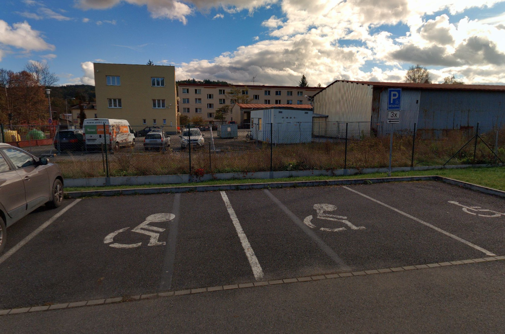 Parkoviště ul. Pátera Ferdy, Sušice 