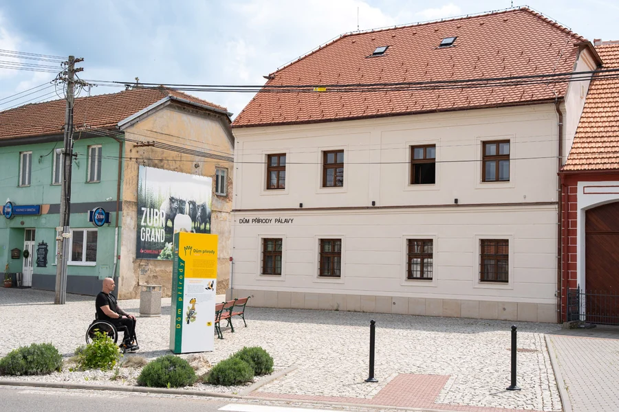 Dům přírody Pálavy, Dolní Věstonice 