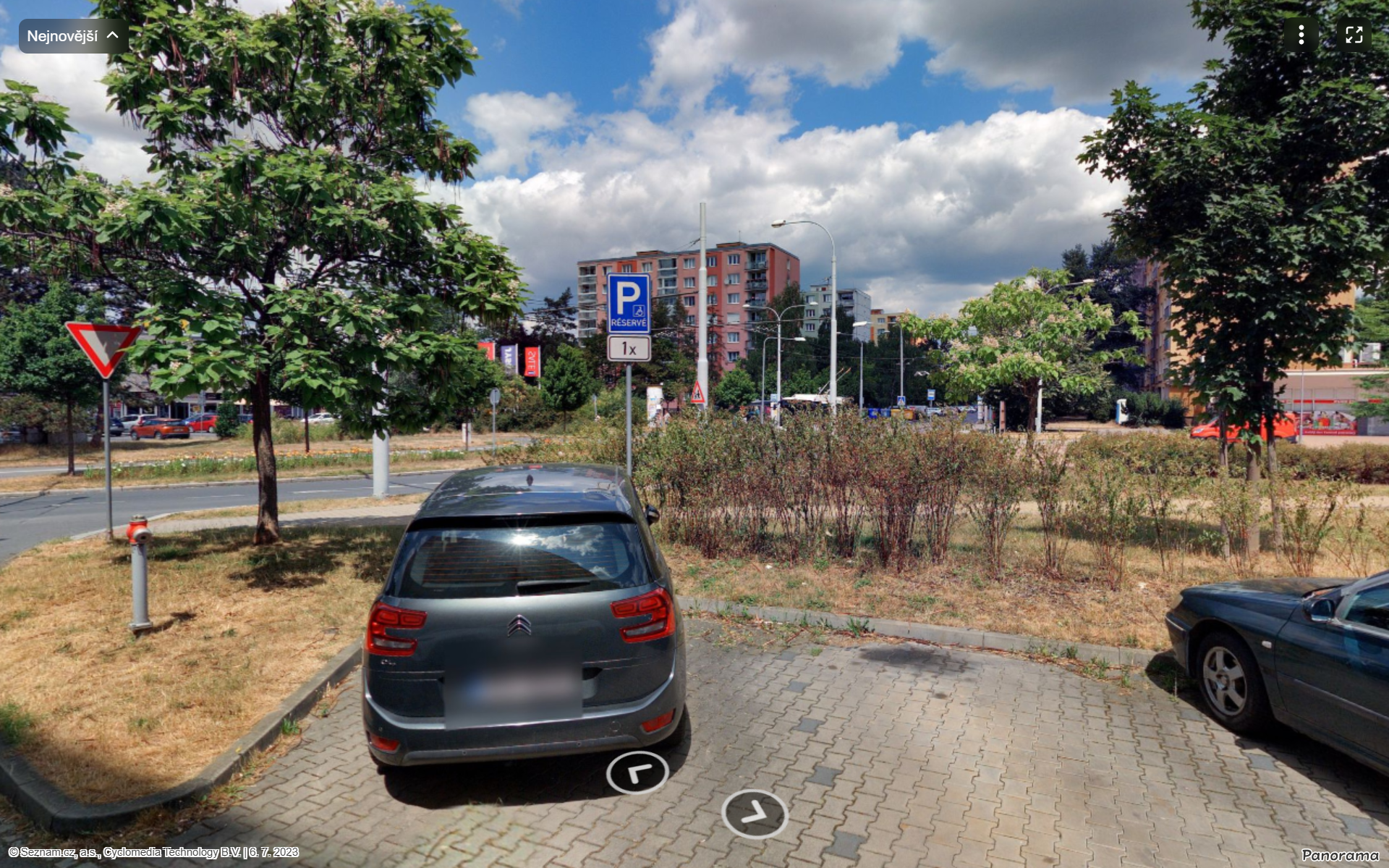 Parkoviště Šimerova ul., Plzeň 3