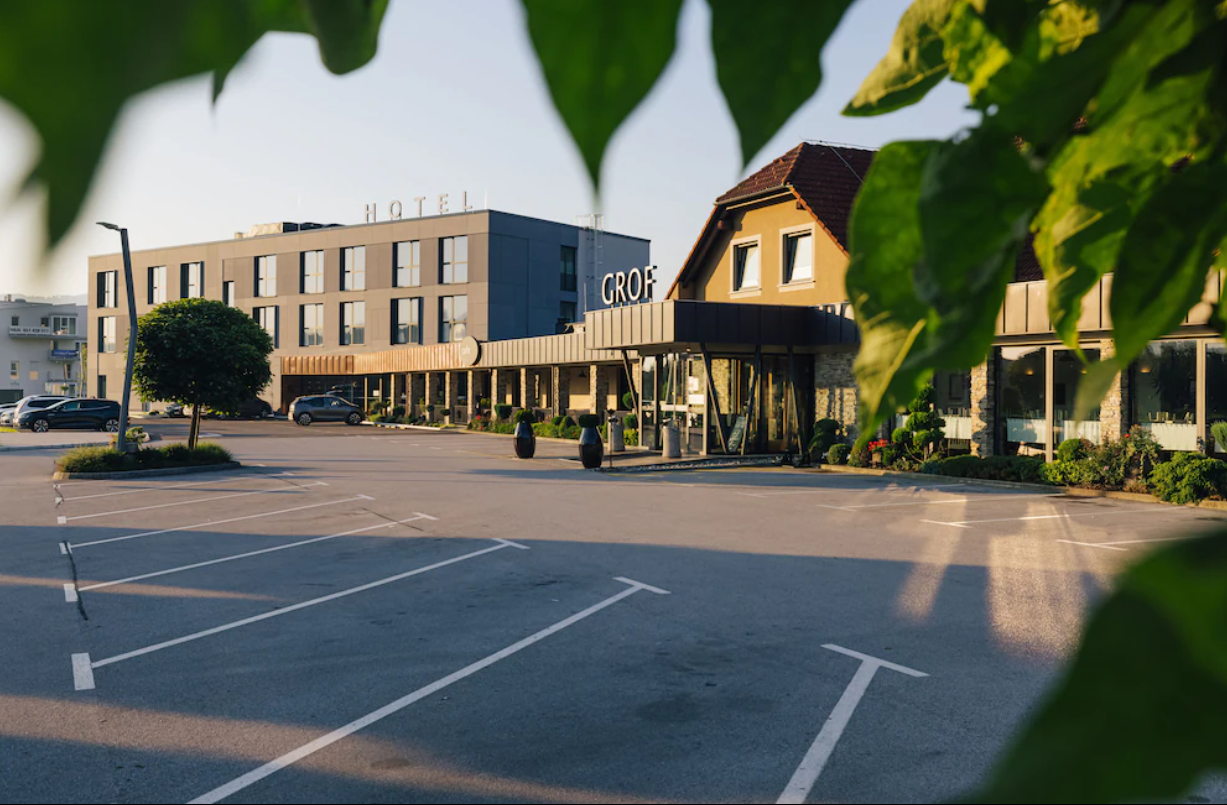 Hotel Grof, Vransko, Slovinsko