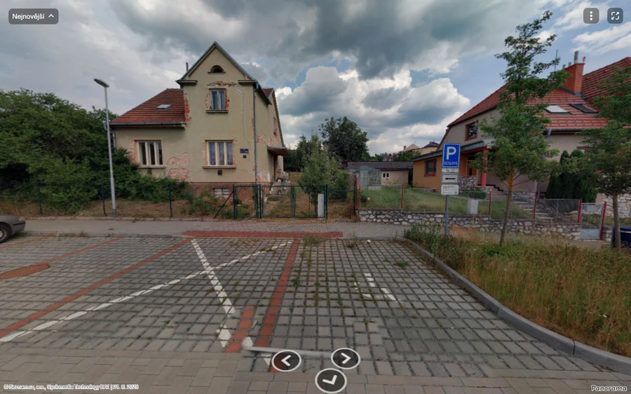 Parkoviště Zahradní ul., Blansko 