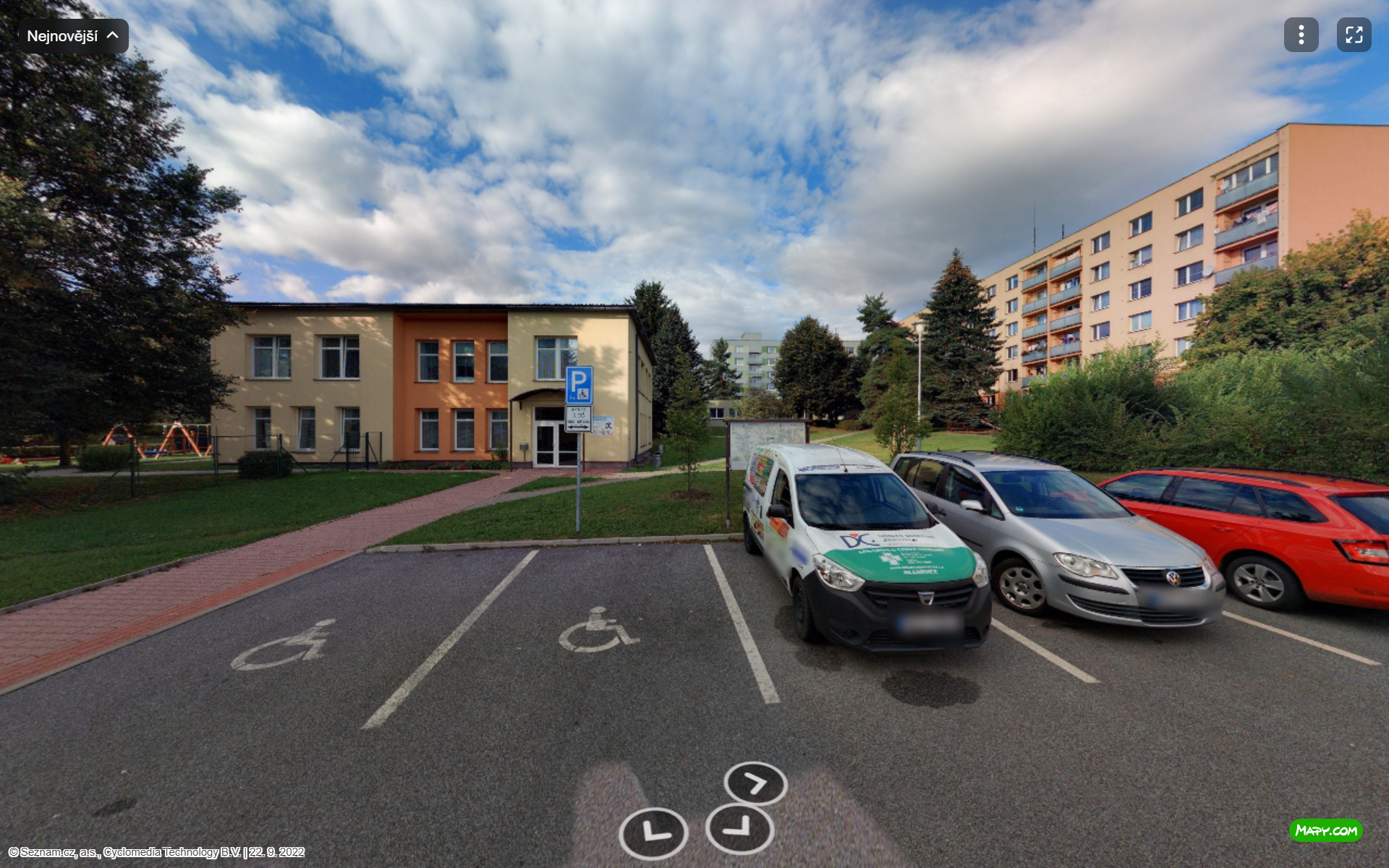 Parkoviště Roztocká ul., Jilemnice