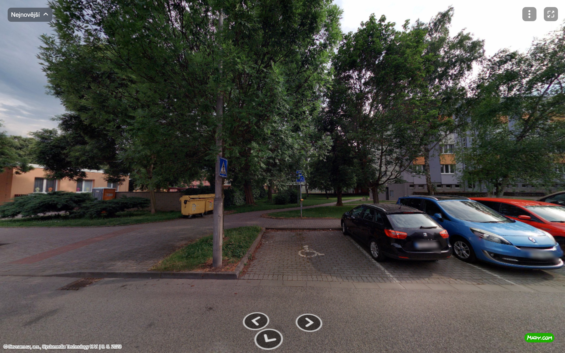 Parkoviště Rumunská ul., Čelákovice