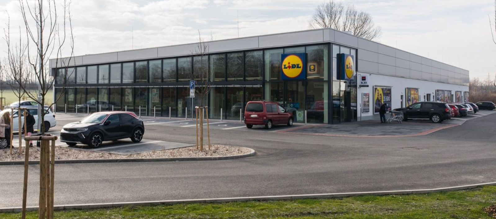 Lidl Toušeňská ul., Čelákovice
