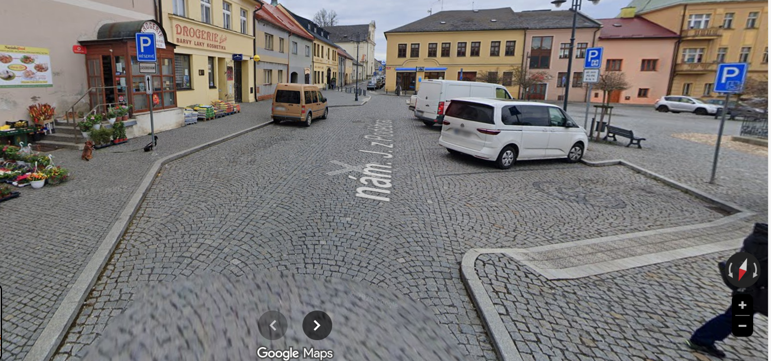 Parkoviště nám. Jiřího z Poděbrad, Toužim