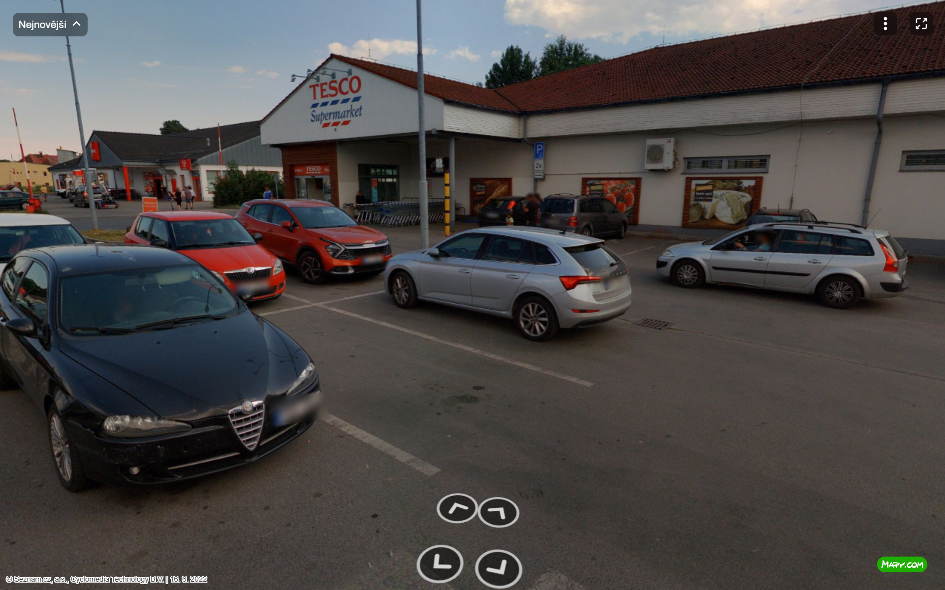 Parkoviště Husova ul., Mimoň