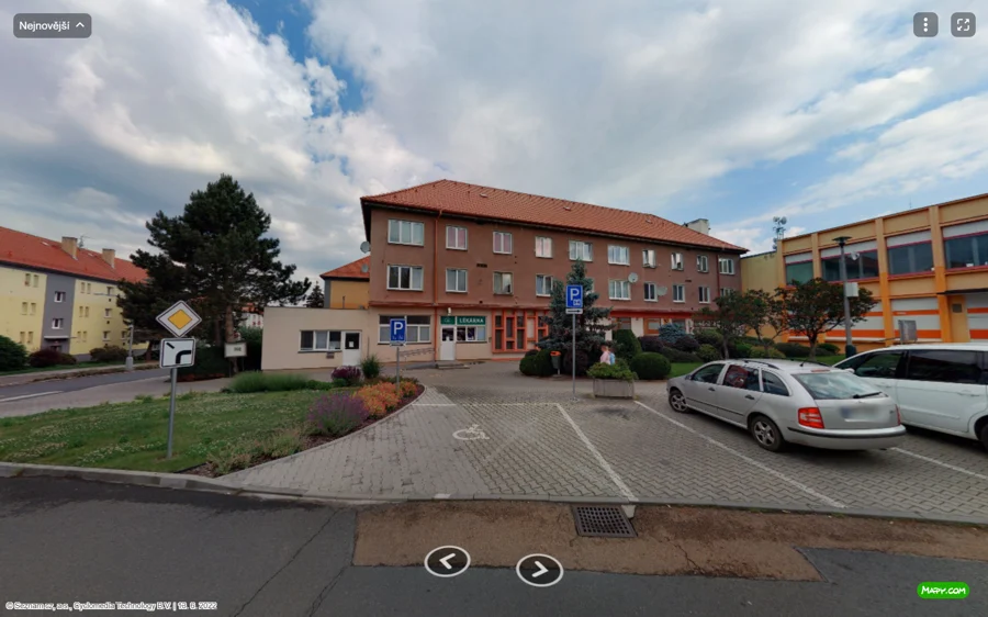 Parkoviště Hrádek